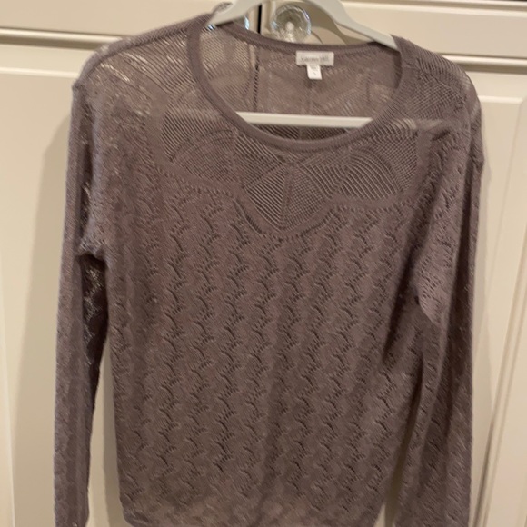 Sweater - Picture 1 of 2